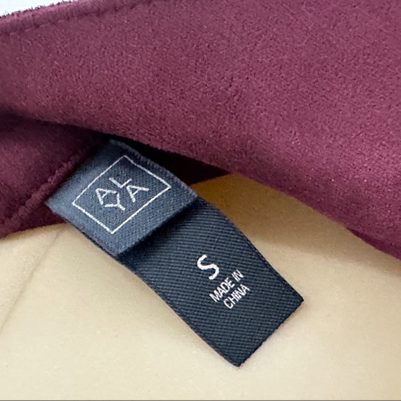 Burgundy Faux Suede Fringe Mini Skirt Tiered Tassel Western Boho Festival Size S - Picture 3 of 6